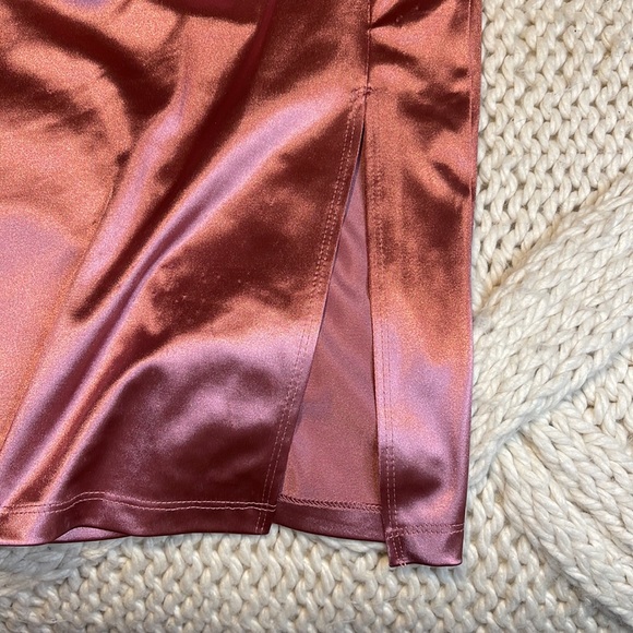 Dress - Picture 3 of 3